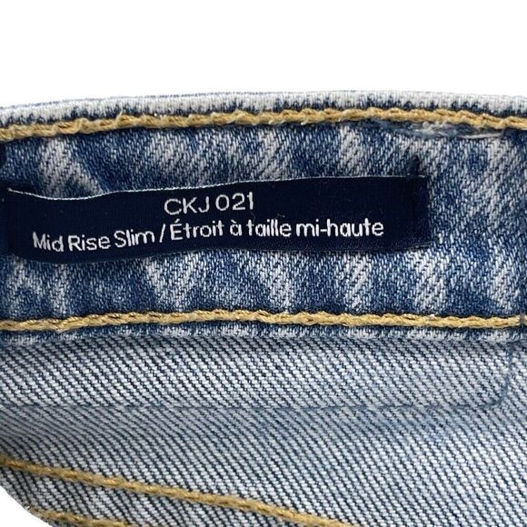 Calvin Klein Jeans Mid Rise Slim Light Wash Womens 26x30 Stretch Ripped Knee - Picture 7 of 9